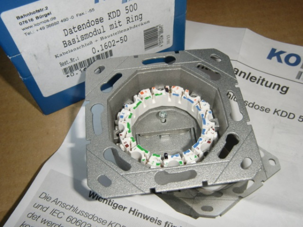 0.1602-50 KDD 500 UP-Einsatz Basismodul für Datensteckdose ohne Baustellenabdeckung